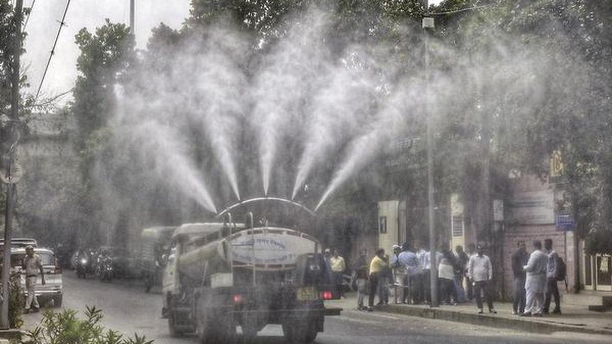 Delhi's winter atmosphere unsuitable for cloud seeding: IIT Delhi report