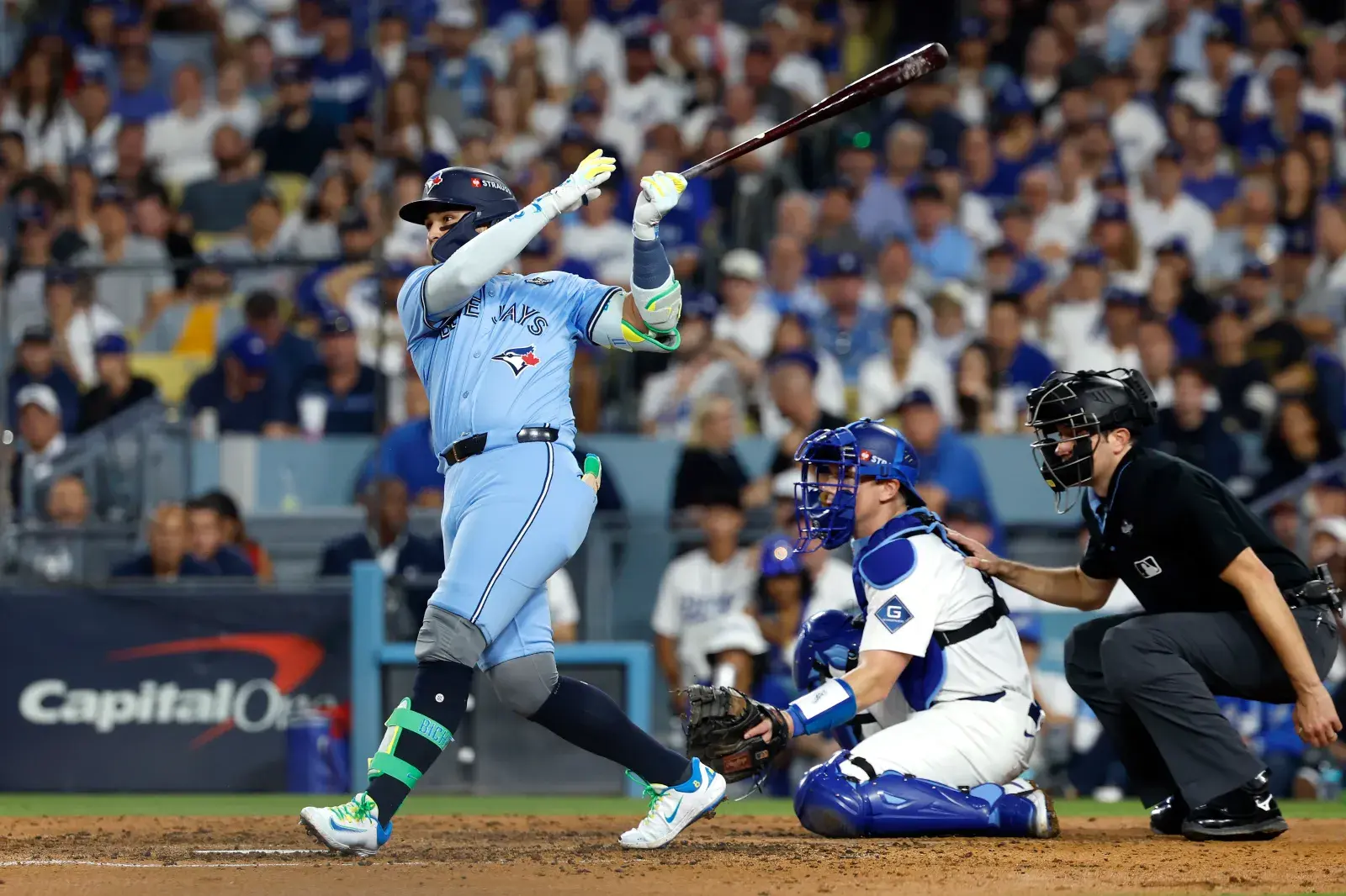 Red Sox, Yankees Favorites In $189 Million Sweepstakes For Rival Superstar?