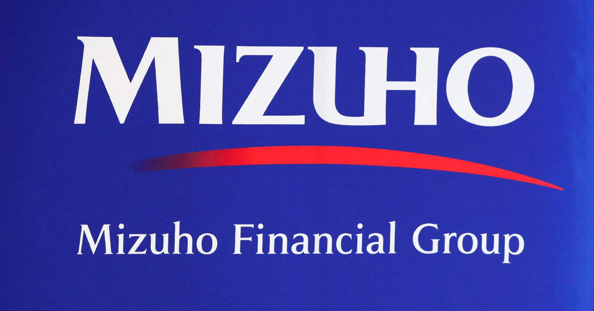 LME fines Mizuho 265,000 pounds for rules breach