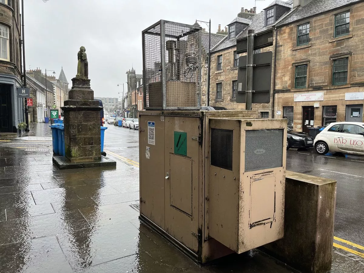 West Lothian chiefs quizzed over 'redundant and ugly' equipment on high street