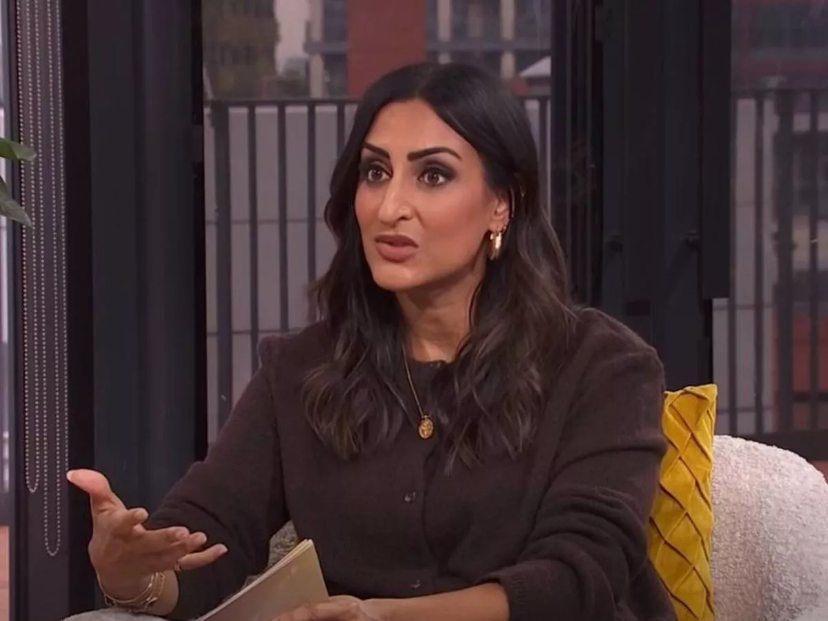 Omeprazole warning as doctor says 'get help' if symptom develops