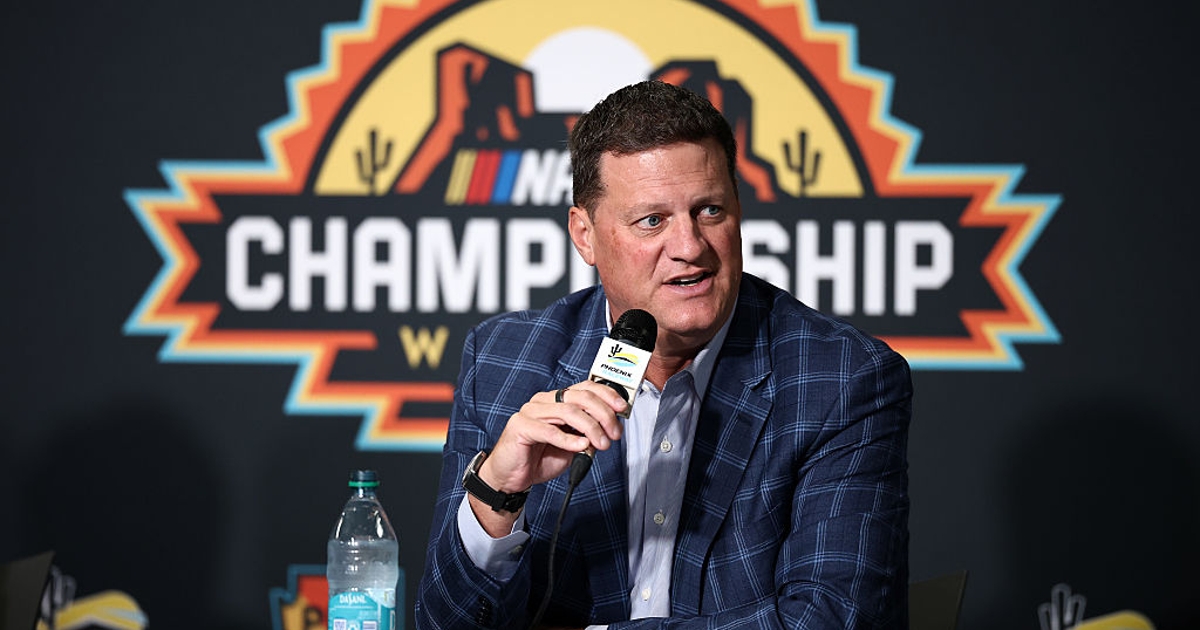 NASCAR still weighing new playoff format, but one is certainly coming