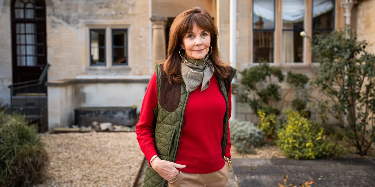 I Left Hamptons and Moved to Cotswolds. Life Is so Different Here.