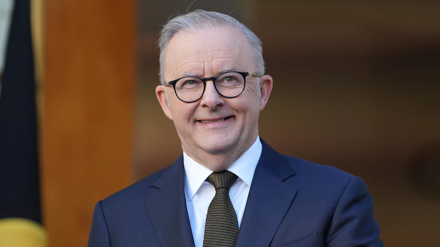 Spectres of stagflation and soaring bills haunt Albanese's salad days