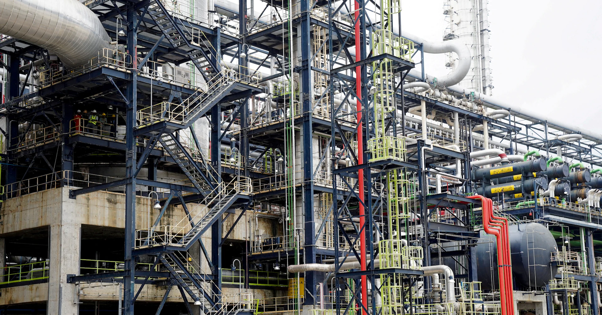 Nigeria's Dangote refinery ramps up output on back of new fuel import duty