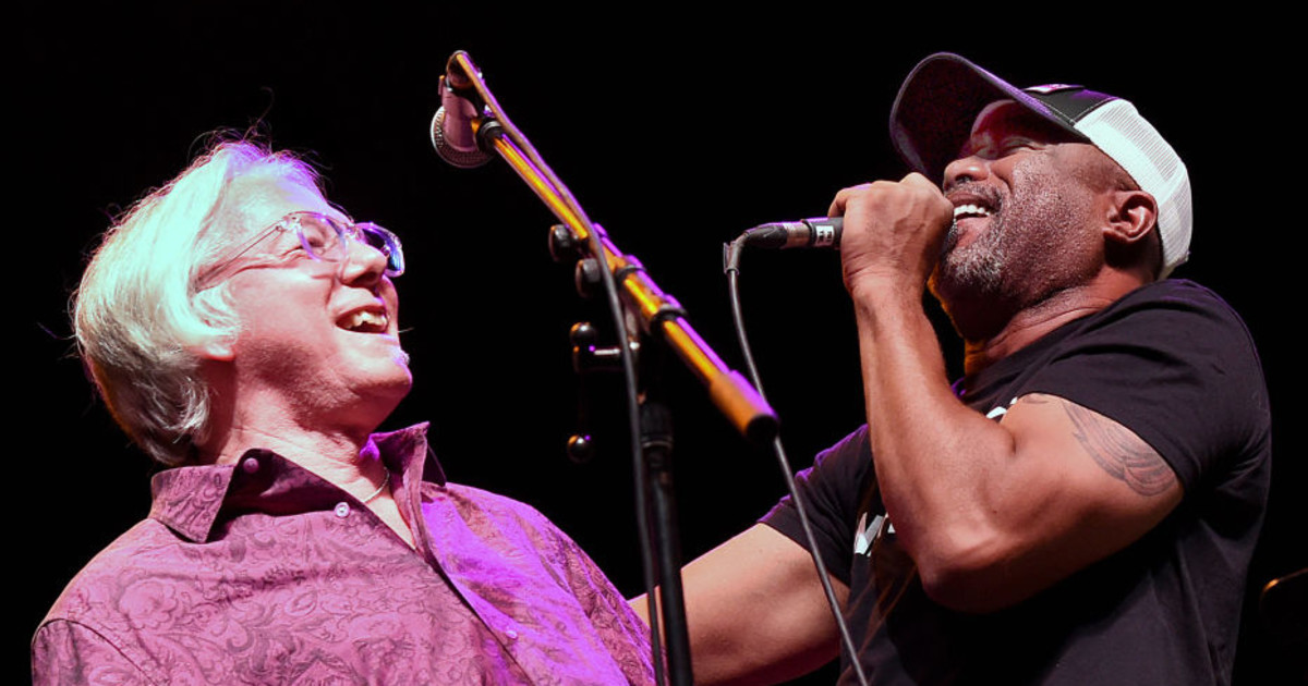 Country Star Darius Rucker’s Supergroup Debuts With Song About Smelling Like Ariana Grande