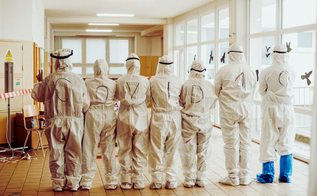 COVID-19 Cases Climb in Bulgaria as Vaccine Demand Soars Ahead of Winter