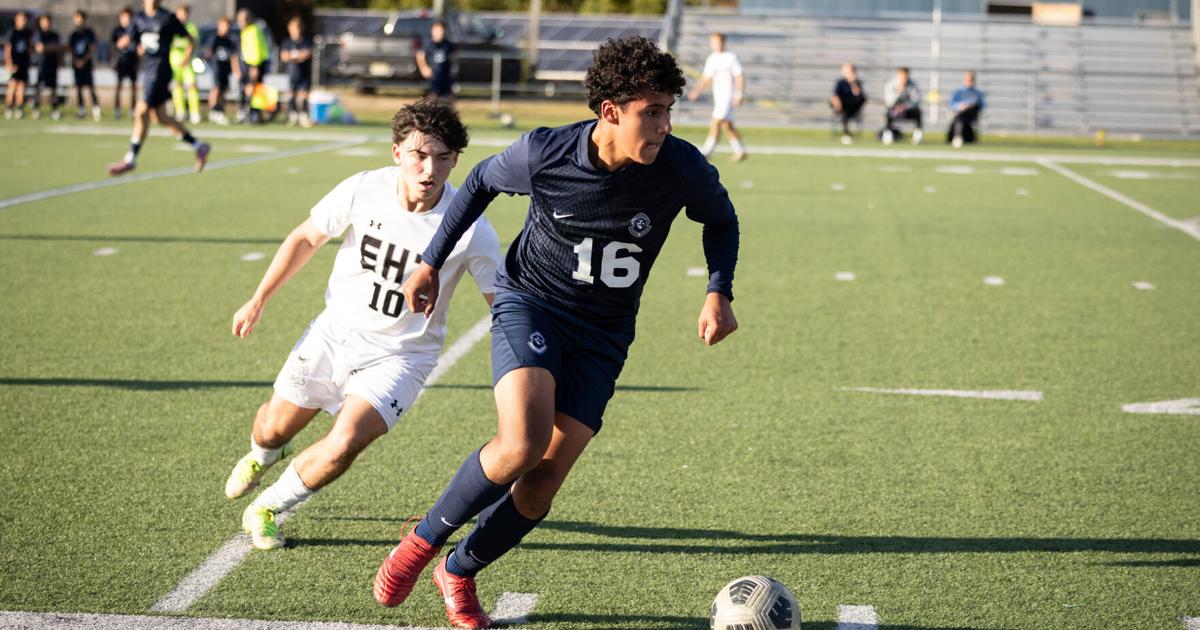 Which local boys soccer teams made the playoffs?