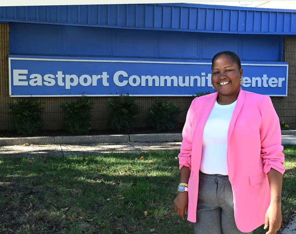 Democrat Diesha Contee wants to see Ward 6 come together