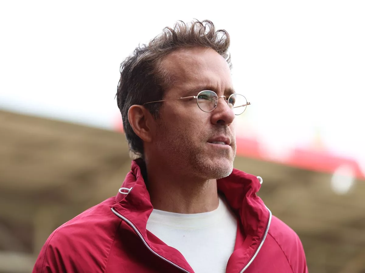 Ryan Reynolds From Hollywood to Wrexham AFC, the star's life and huge net worth