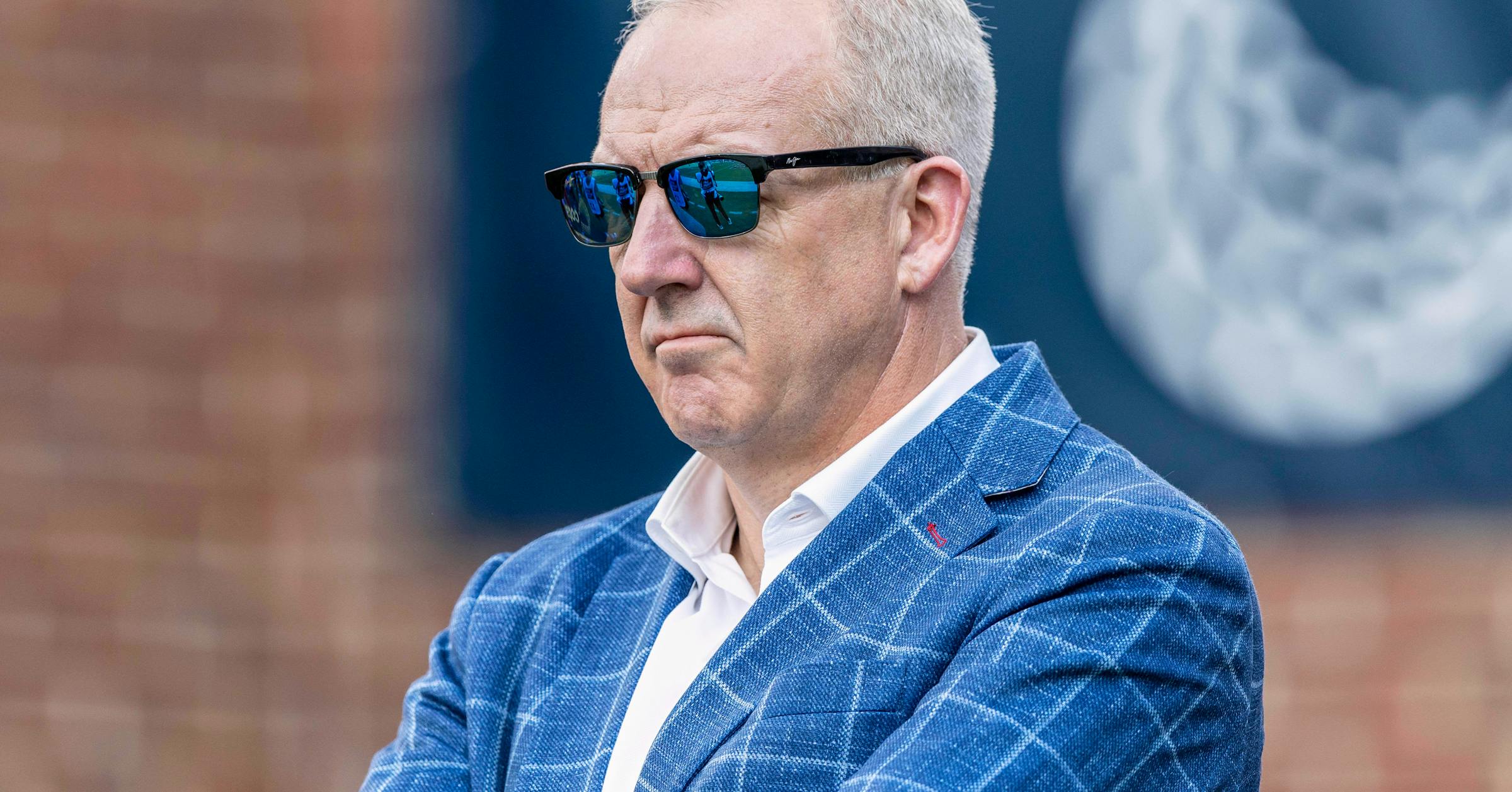 Allowing college athletes to bet on pro sports is a bad idea