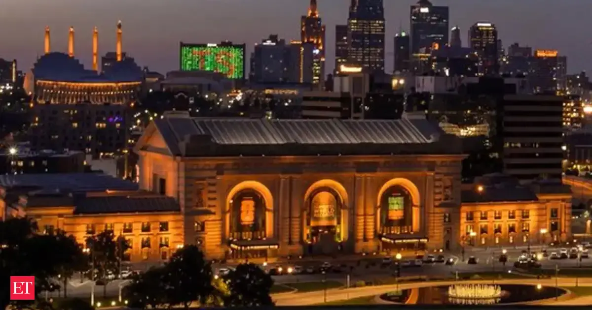 Kansas City confronts hunger crisis amid SNAP suspension - Know how to find a food bank and volunteer options