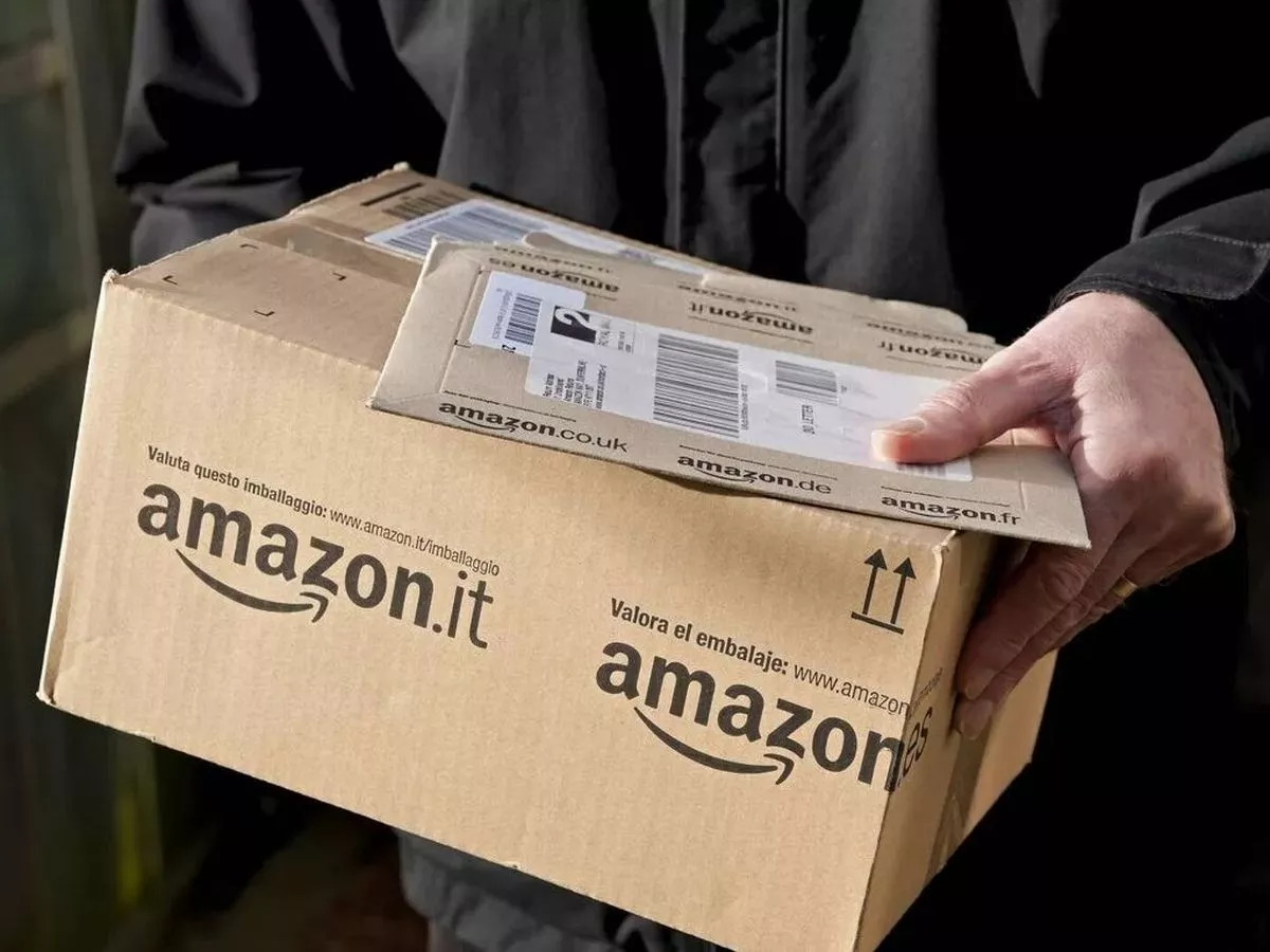 Amazon urgently recalls children's swim vest due to 'serious risk of drowning'