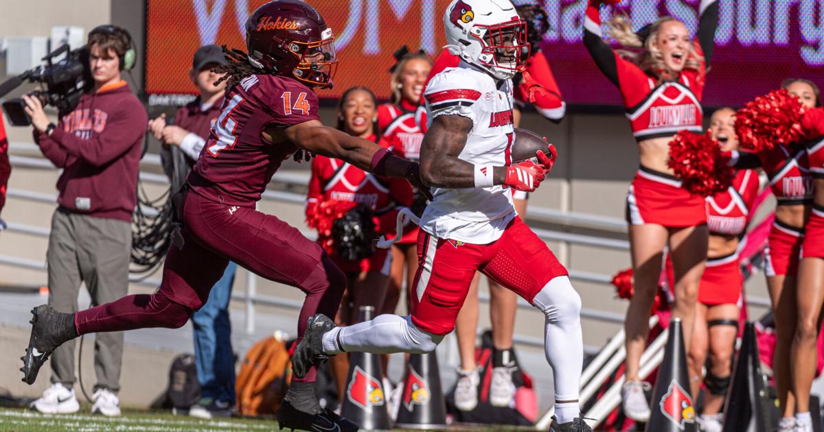 Louisville stymies Hokies in 2nd half to pull away for win