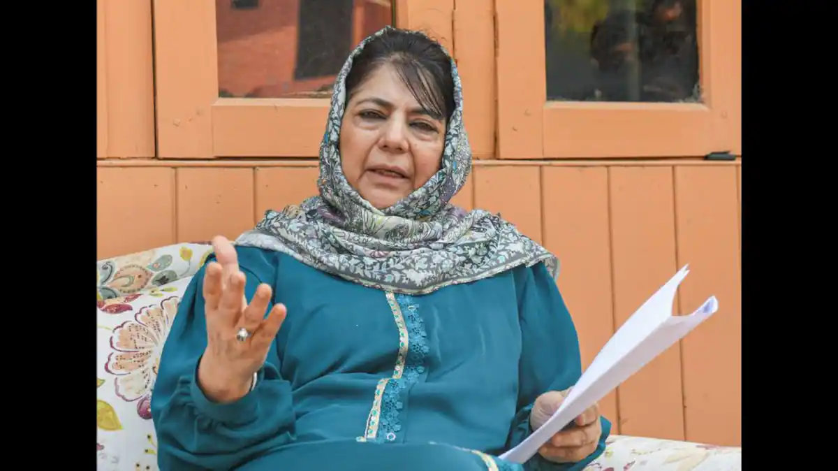 Mehbooba Mufti Urges J-K MLAs To Unite For Regularization Of Daily Wage Workers