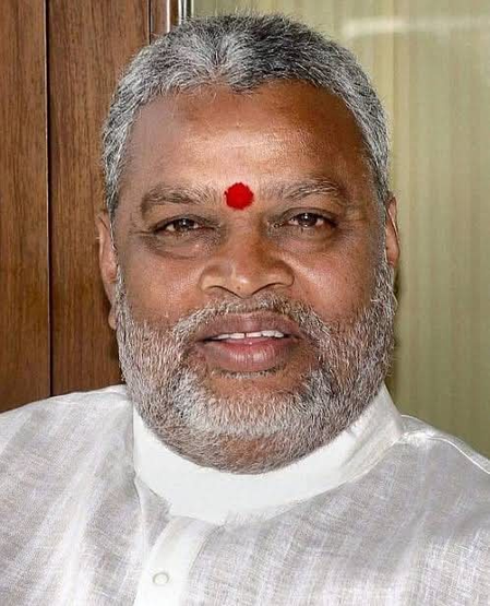 Yerrannaidu was symbol of high values, says Chandrababu Naidu