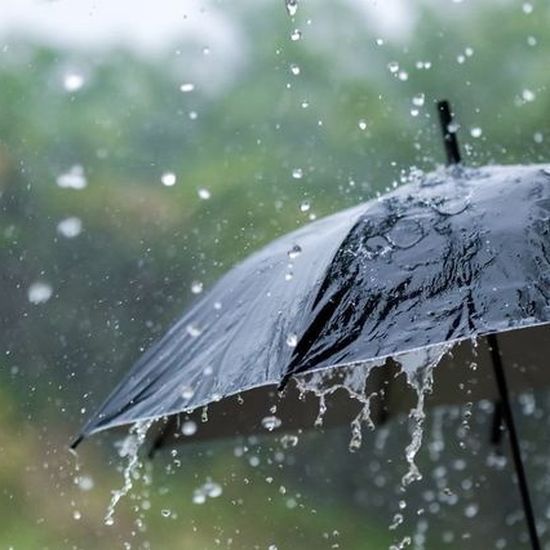 Rain warning issued for four counties on Sunday with possible flooding and difficult travel conditions, Met Éireann warns
