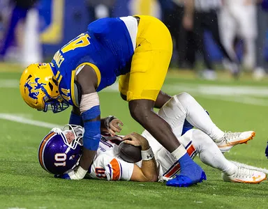 Cowboys run over Demons