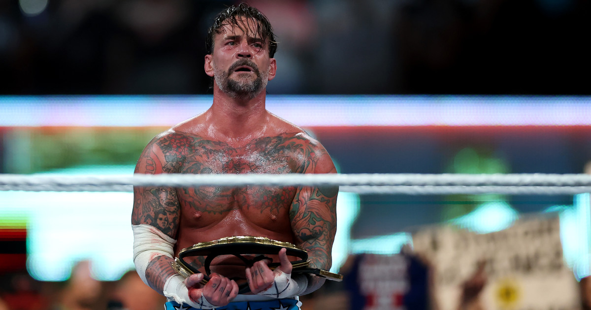 WWE Saturday Night's Main Event Results: CM Punk Wins in Banger Match