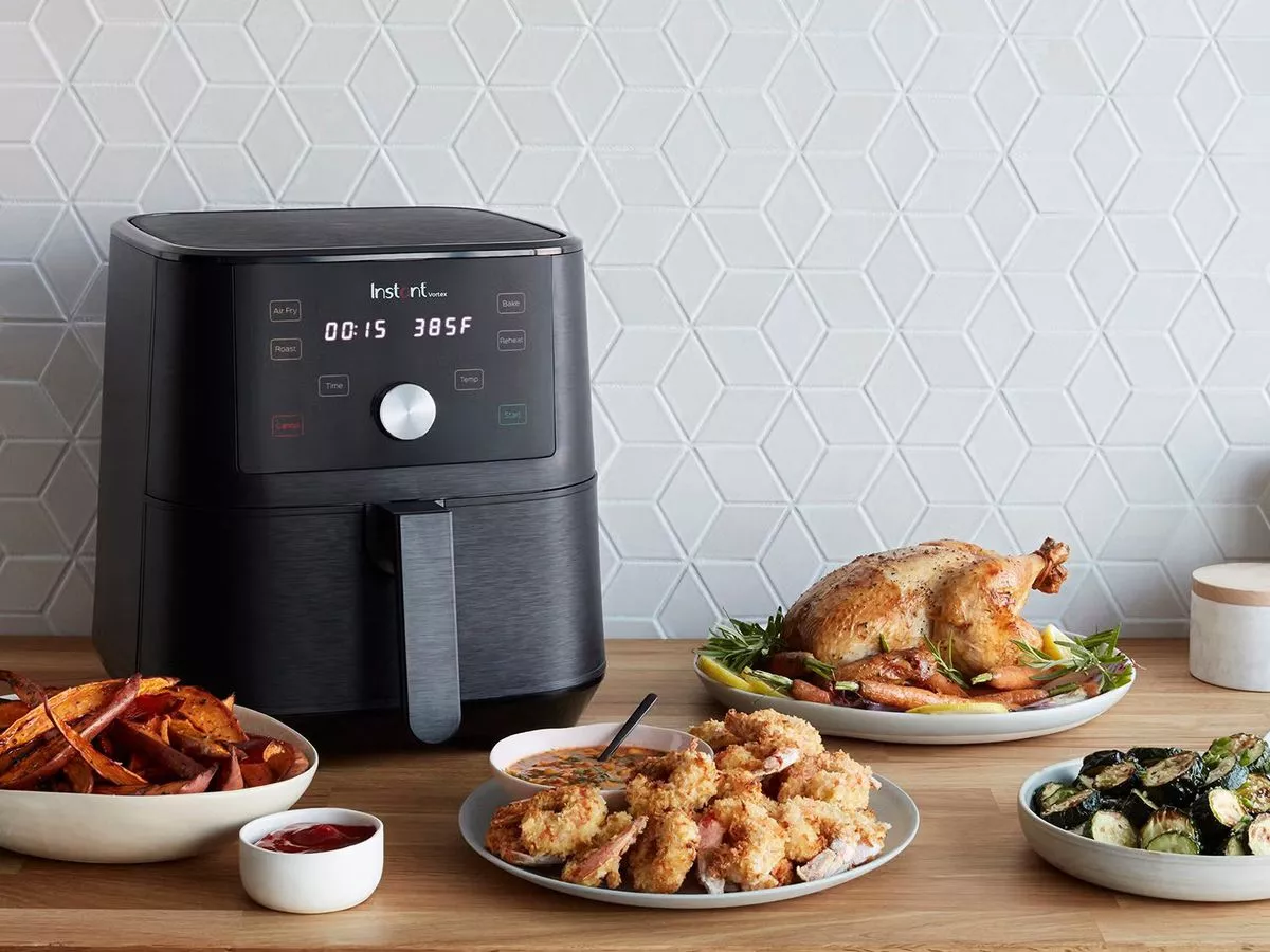 Foodies snap up £34 air fryer that's 'the best they've used' and beats Ninja