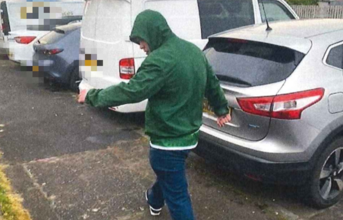 Teen sexually assaulted young girls after dragging them off street in rape bid