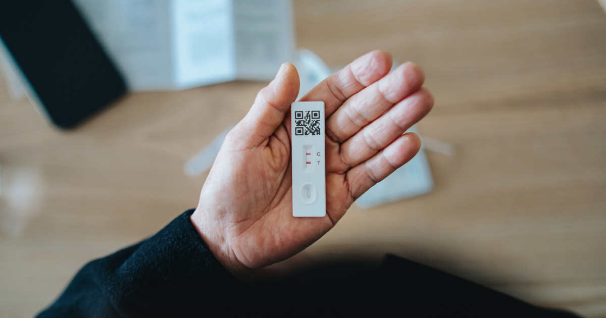 4 Most Common COVID Symptoms in November 2025, Doctors Say