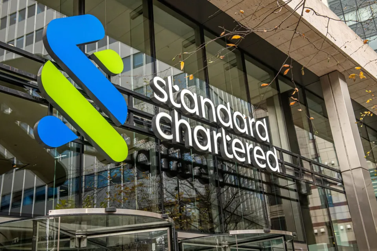 Standard Chartered upgrades outlook as wealth management business outperforms