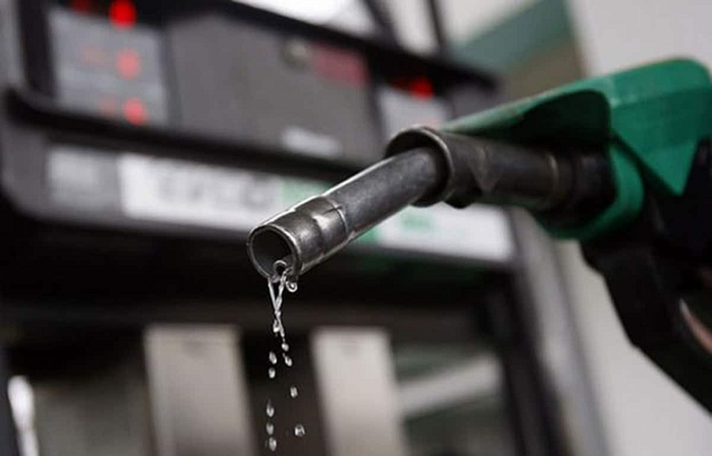 Fuel Prices Rises Beyond N1,000 per Litre Following Tinubu’s Approval Of 15% Import Duty On Petroleum