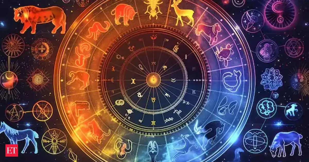 November 2025 Monthly Horoscope: Here’s how Beaver Moon and Mercury retrograde may bring turbulence for each zodiac sign