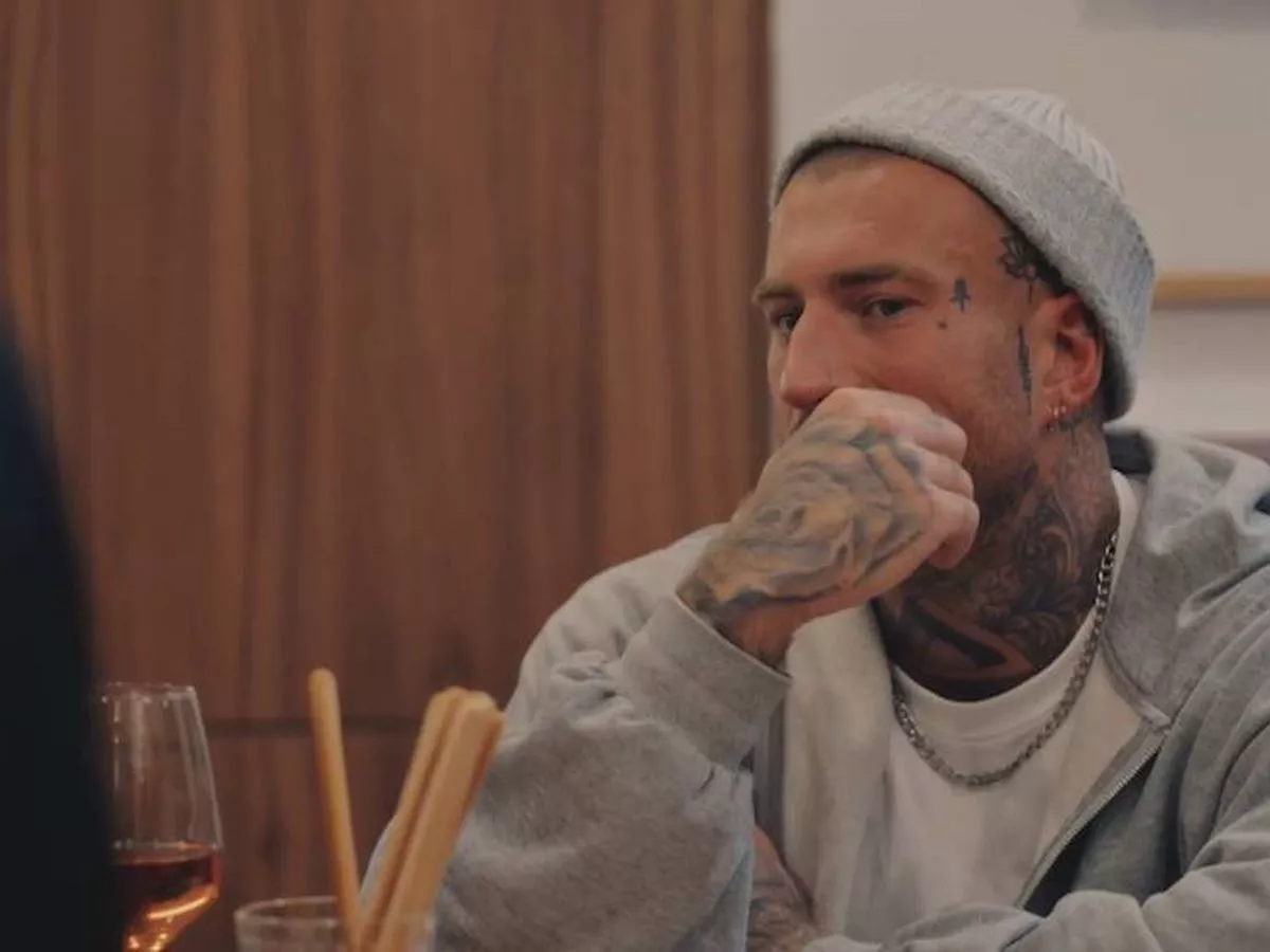 MAFS UK fans 'expose' unexpected couple as tensions rise