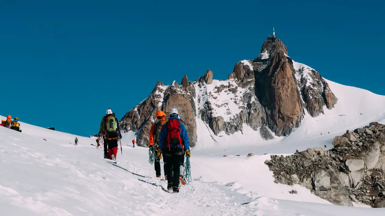 6 Best Winter Treks In Himachal Pradesh