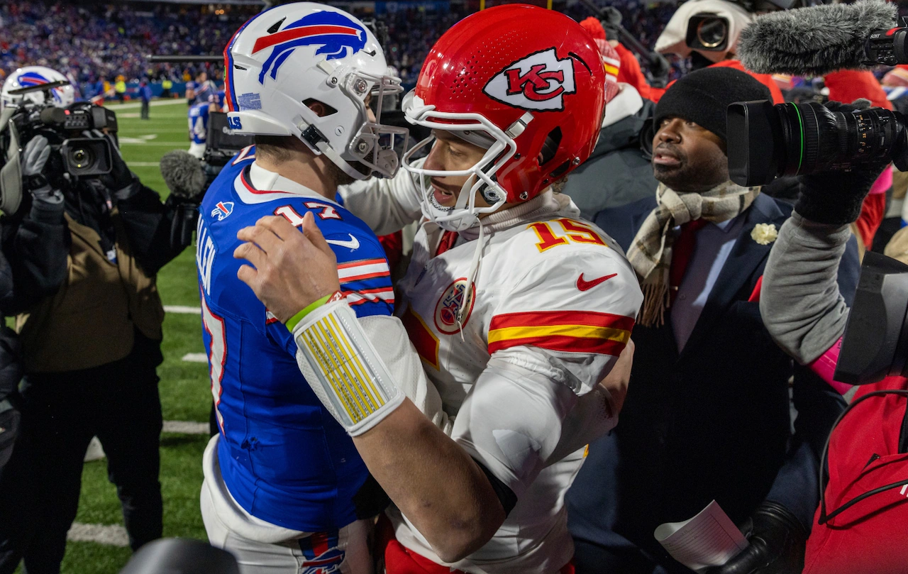 Chiefs vs. Bills game day prediction: Mahomes, Allen headline pivotal AFC matchup