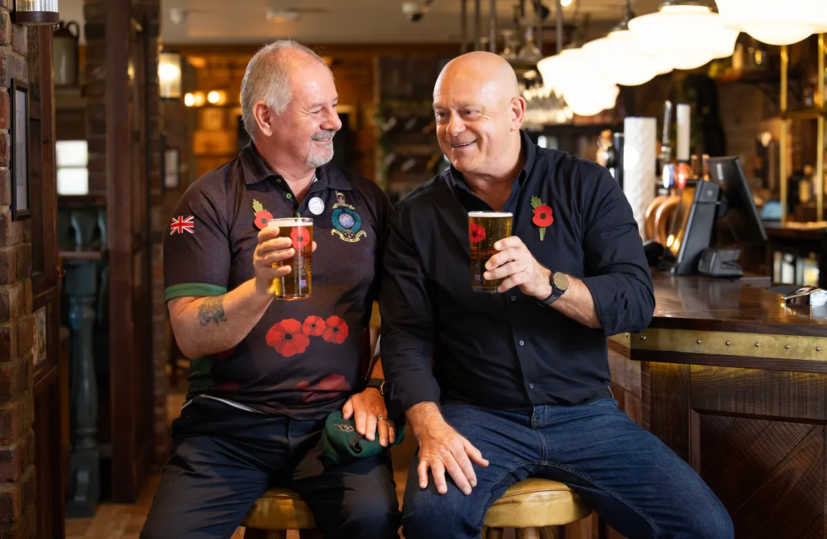 Wolverhampton Brewery Marston’s teams up with the Royal British Legion and Ross Kemp to release new limited-edition poppy glassware, designed by Veteran Colin Waite