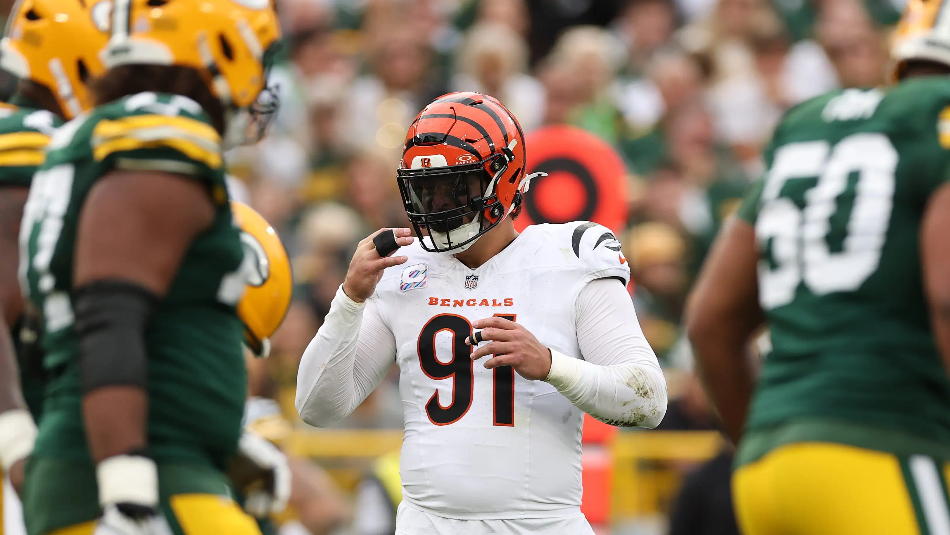 Bengals Make Stance on Trey Hendrickson, Logan Wilson Trades Clear