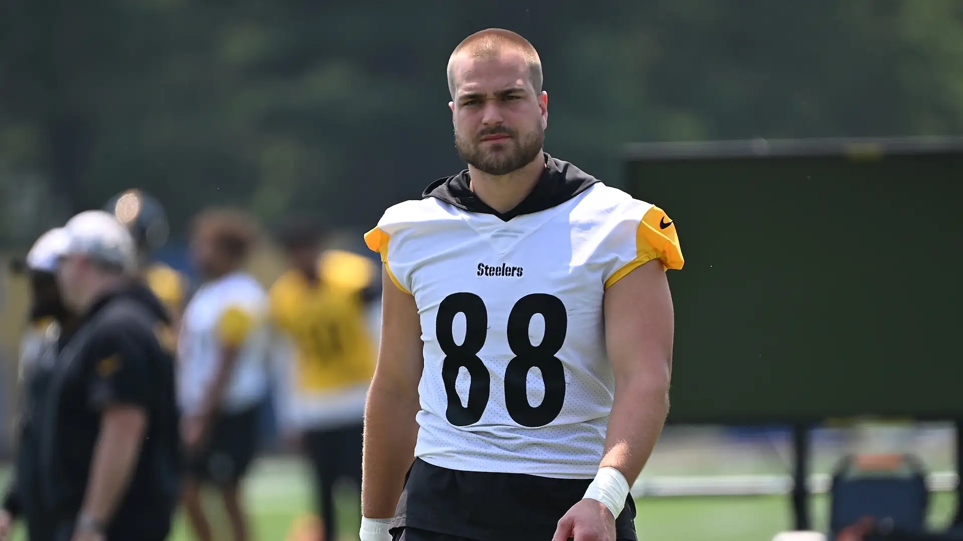 Pat Freiermuth Reacts to Penn State Head Coach Opening