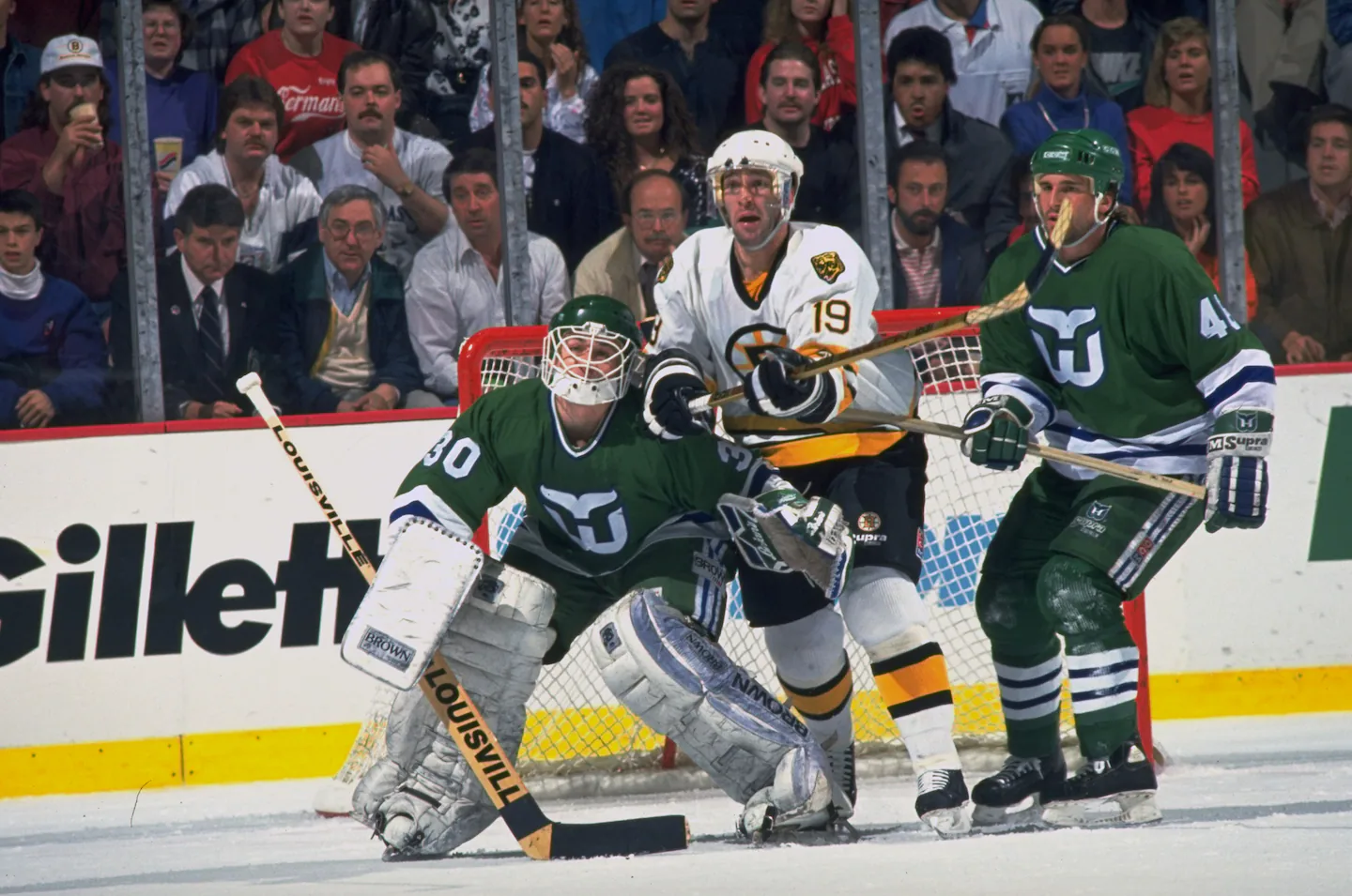 Dave Poulin helped lead Bruins on and off ice in 1990 playoff series rally