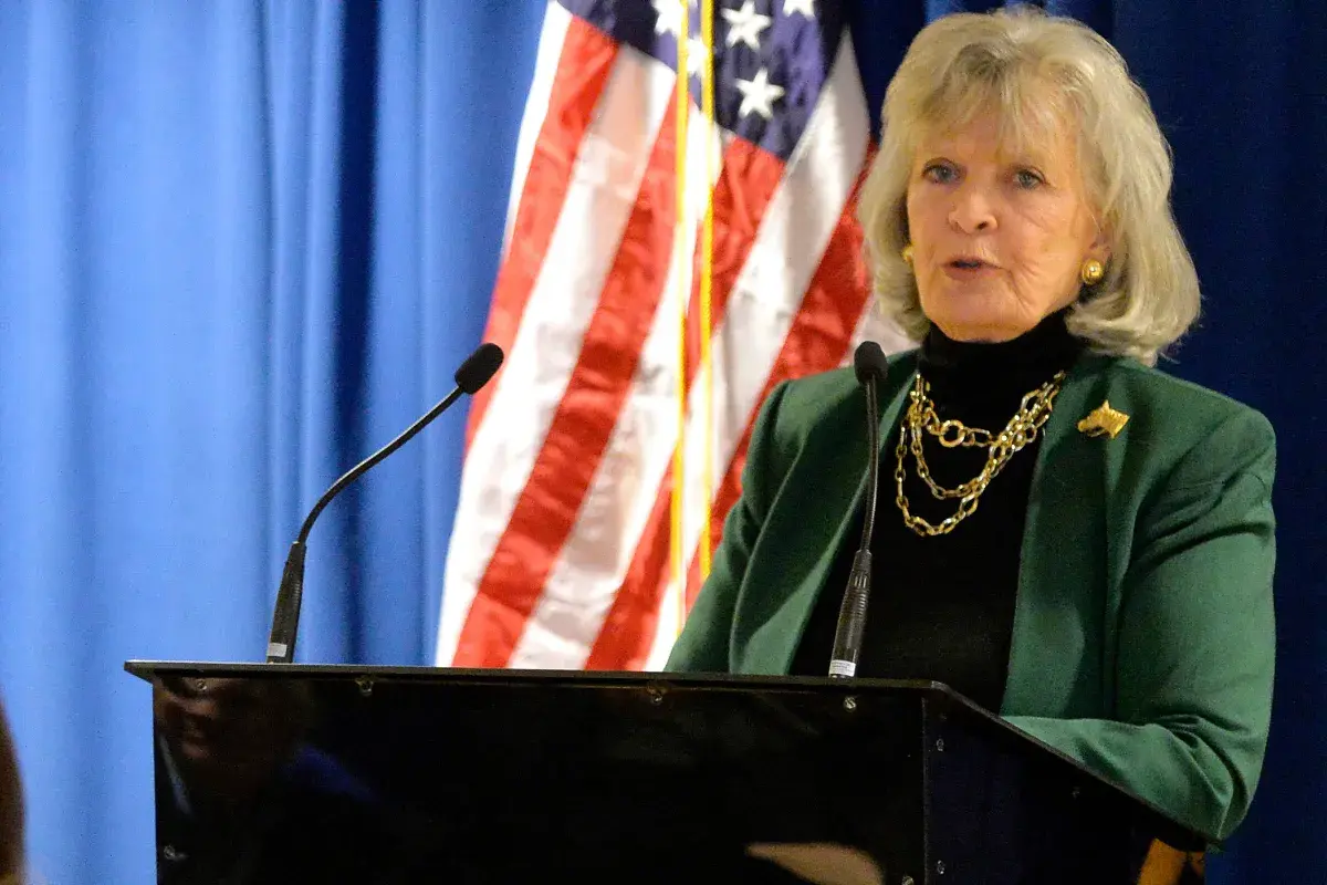 Kentucky’s First Female Governor Passes Away: ‘Remarkable Woman’