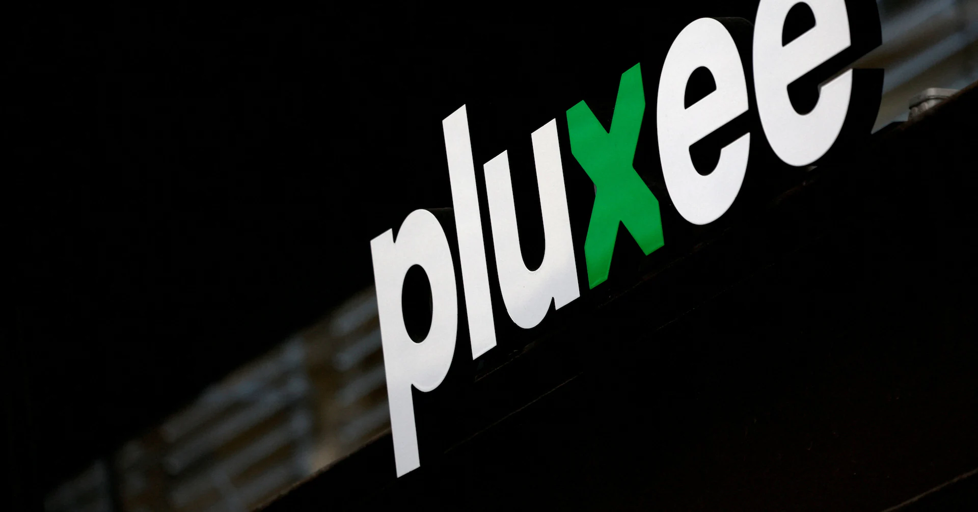 Pluxee cuts 2026 outlook on uncertain market environment but raises margin guidance - Reuters