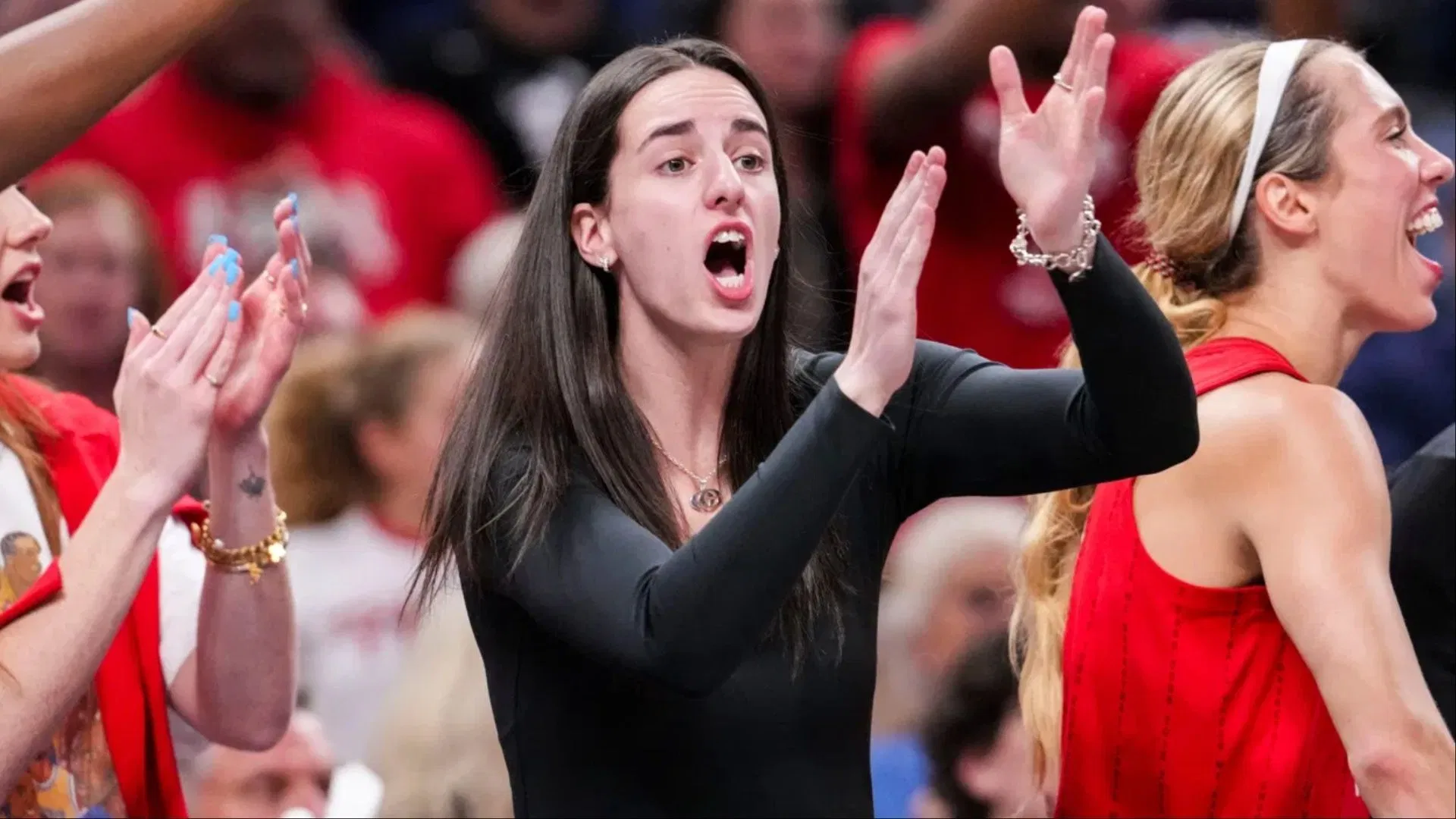 "Best baseball game I've ever seen" - Caitlin Clark's Heart Races After Witnessing Blue Jays vs Dodgers World Series Masterpiece