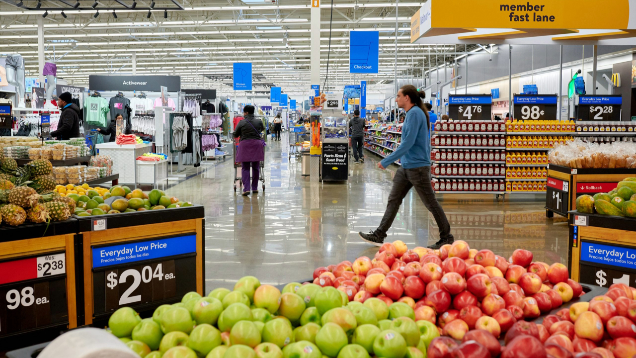 Walmart addresses social media rumors that it will close stores when SNAP benefits lapse