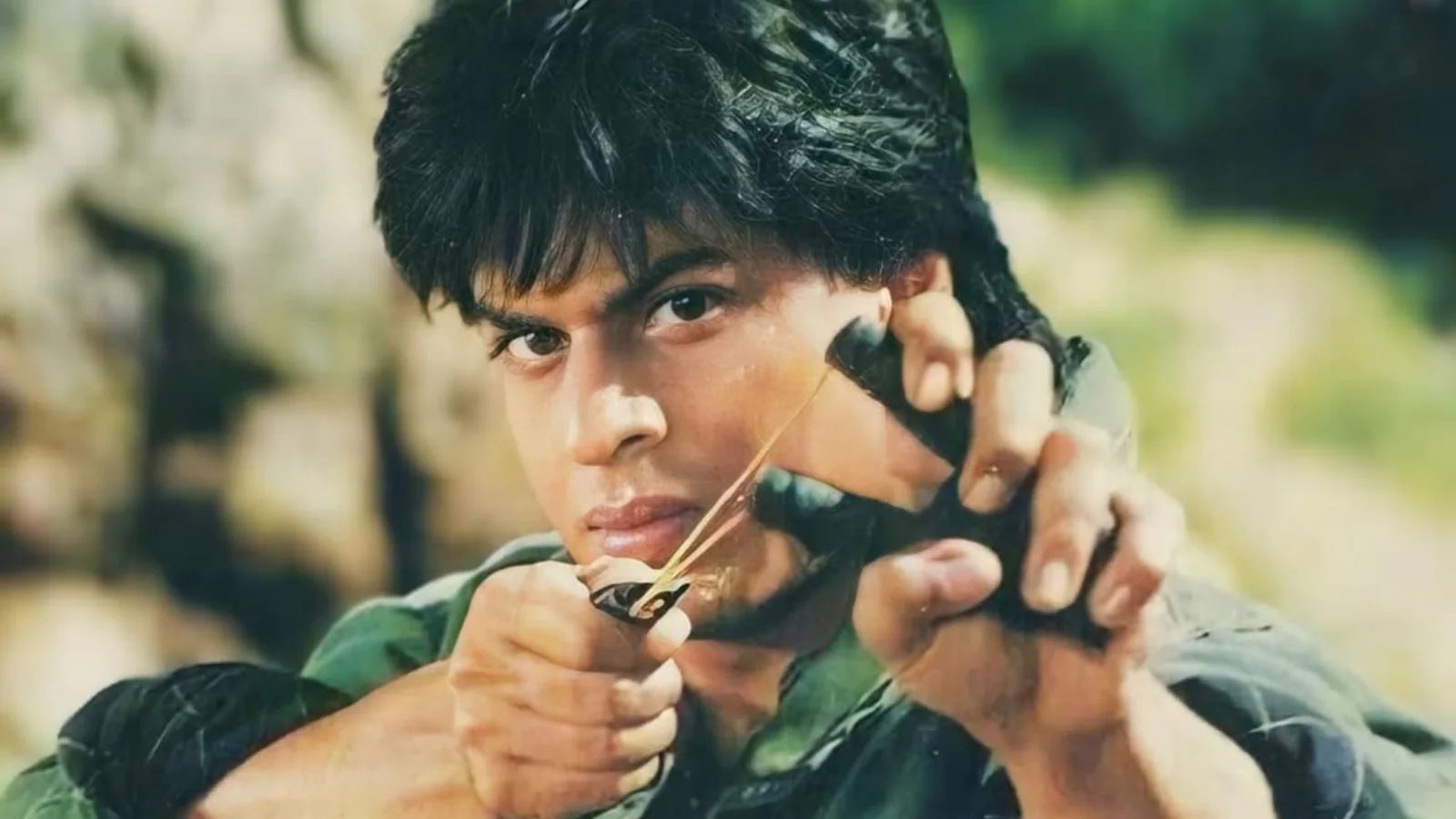 'He Picked Up Lathis': When Shah Rukh Khan Beat Up Men Teasing Girls On Karan Arjun Set