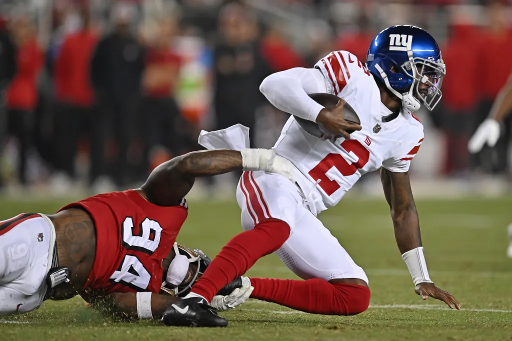 49ers will have ends Clelin Ferrell, Keion White available to face Giants