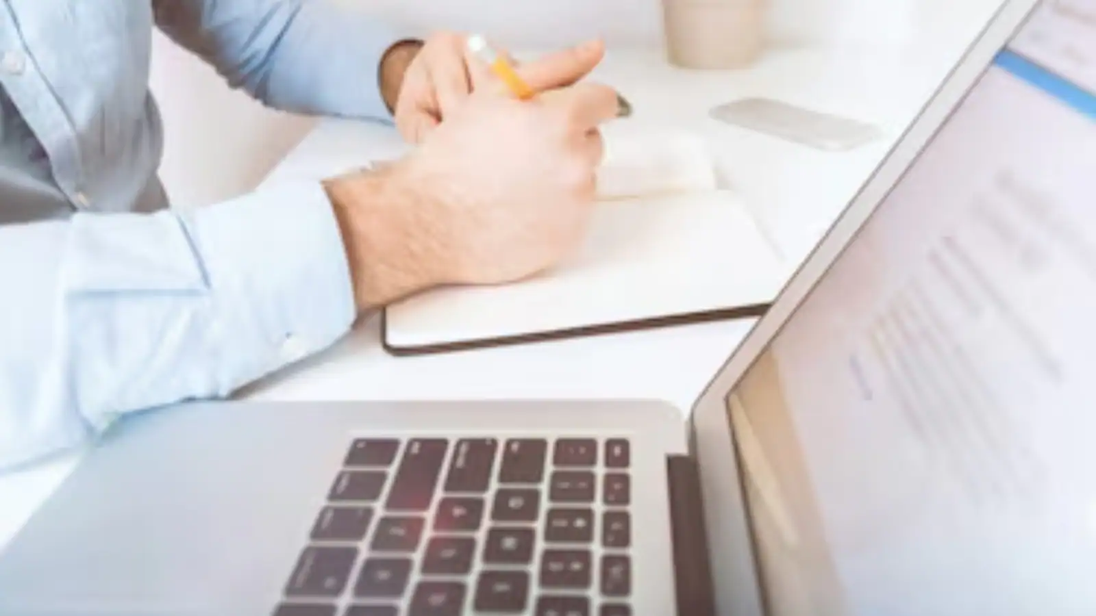 Techie Claims Boss Flipped After Agreeing To ‘30-Day Notice Period’, Online Friends Say ‘Wish We Could Help’