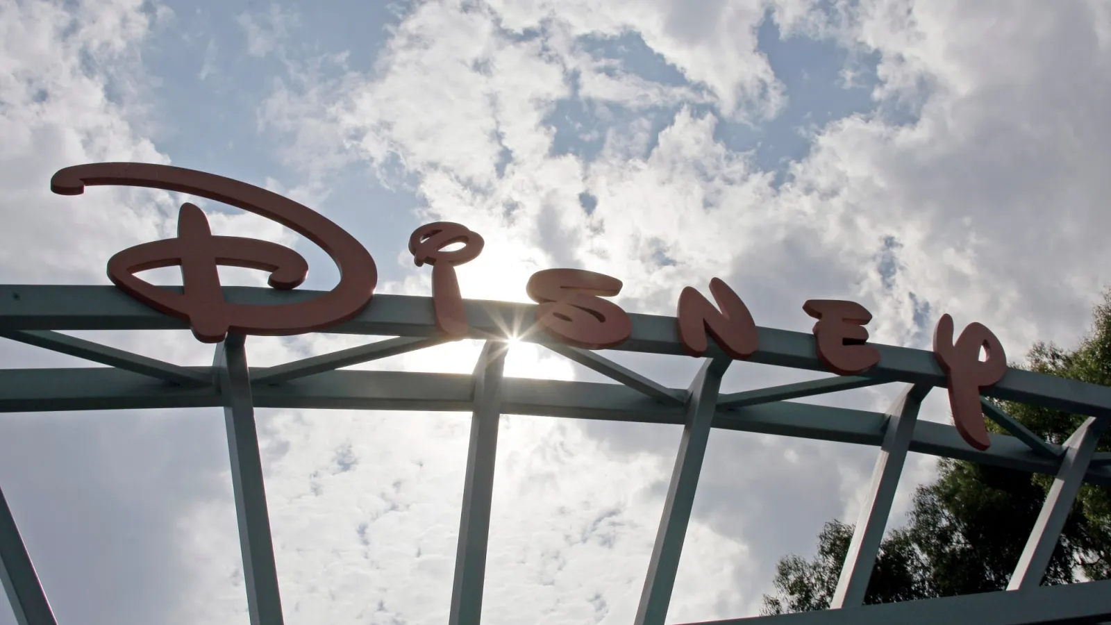 Disney World guest dies at Contemporary Resort, 3rd park death in 10 days