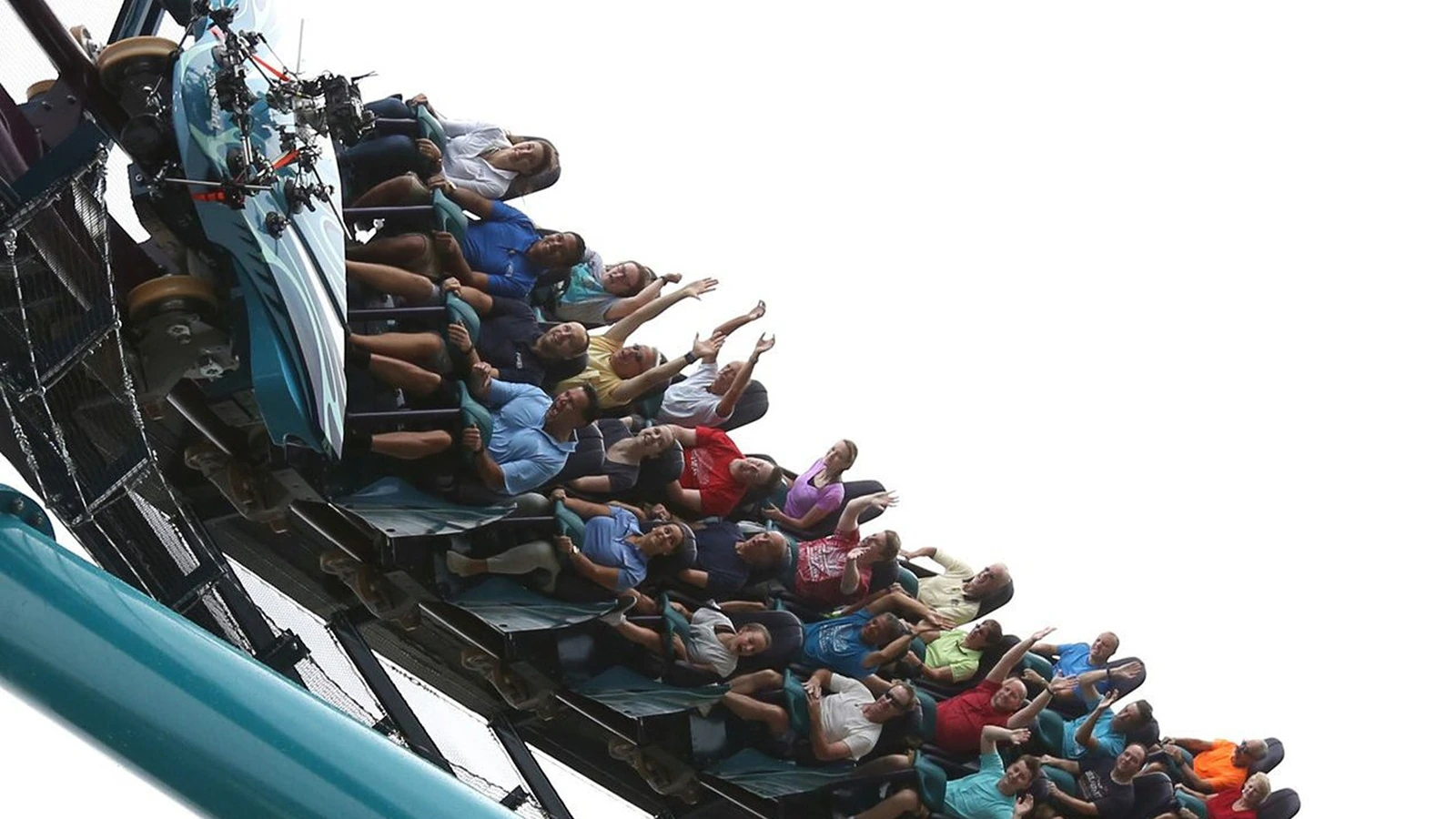Woman says she was struck by duck while riding roller coaster at SeaWorld: Lawsuit