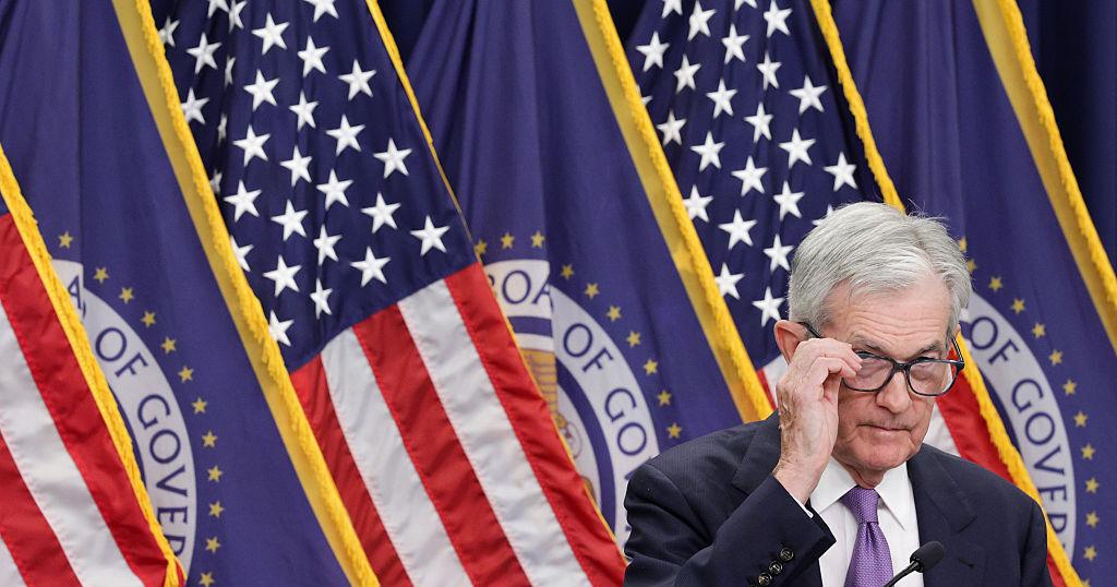 Markets choppy, despite good news on rates and China trade