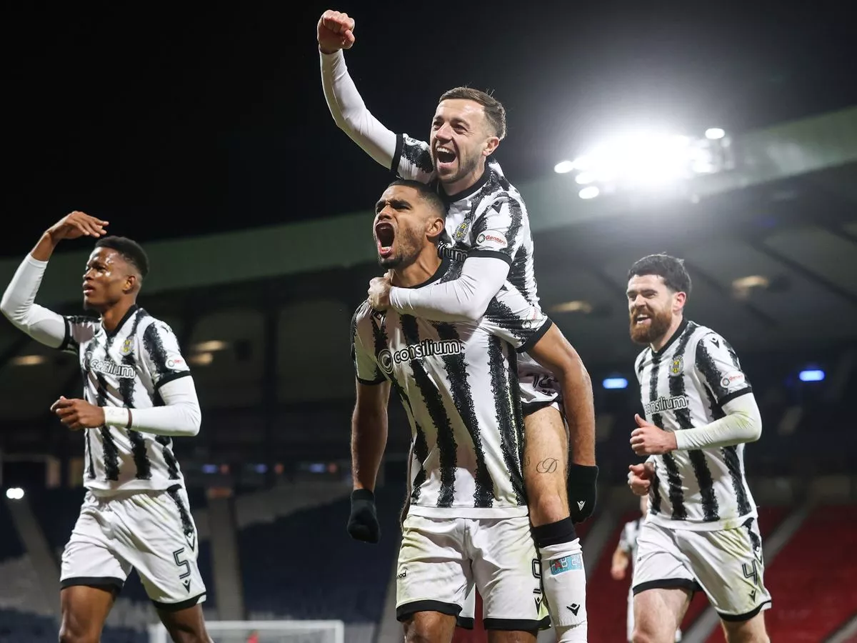Stephen Robinson tips St Mirren hero Mikael Mandron for a Scotland call-up