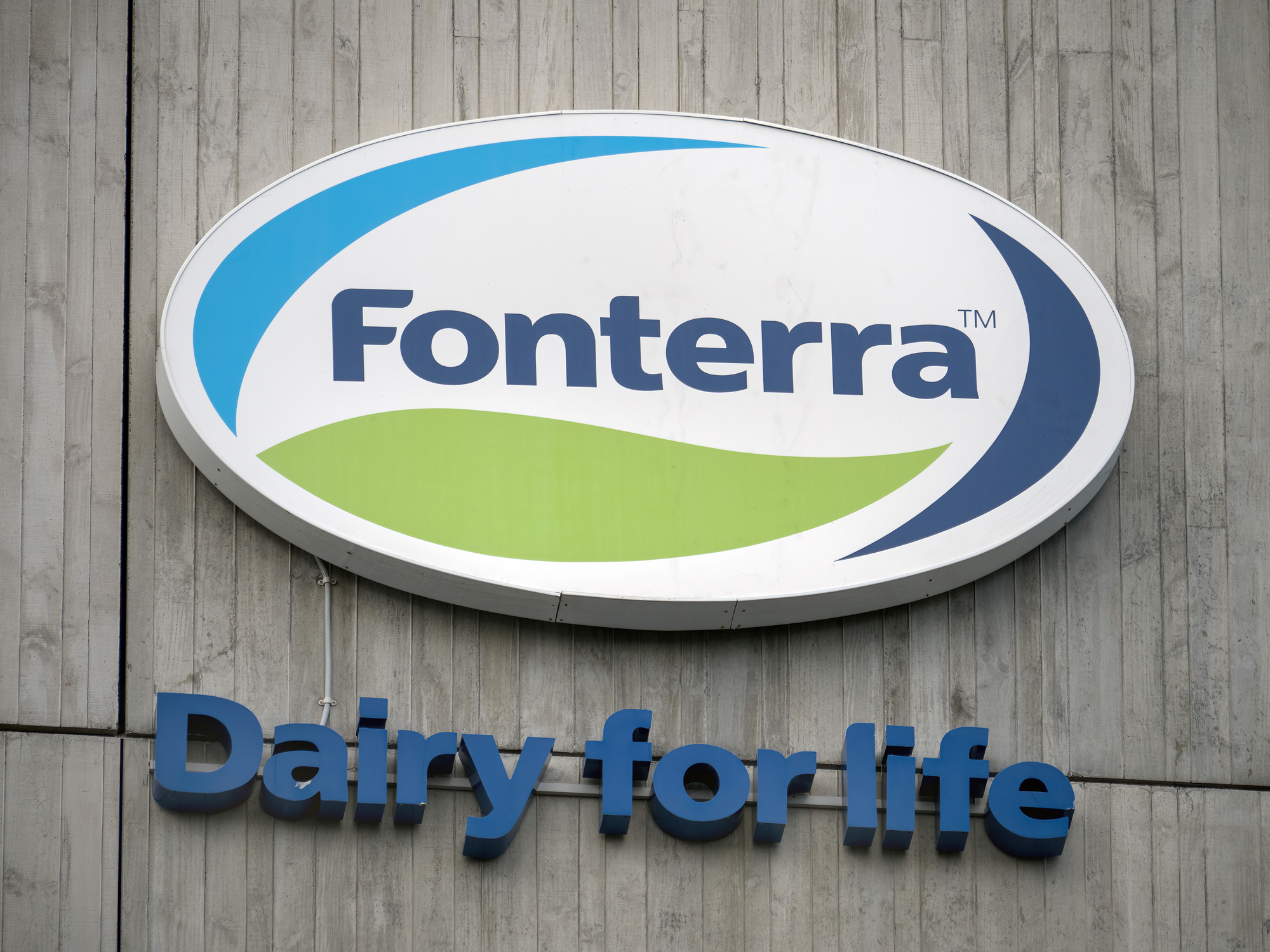 Fonterra shareholders greenlight Lactalis sale