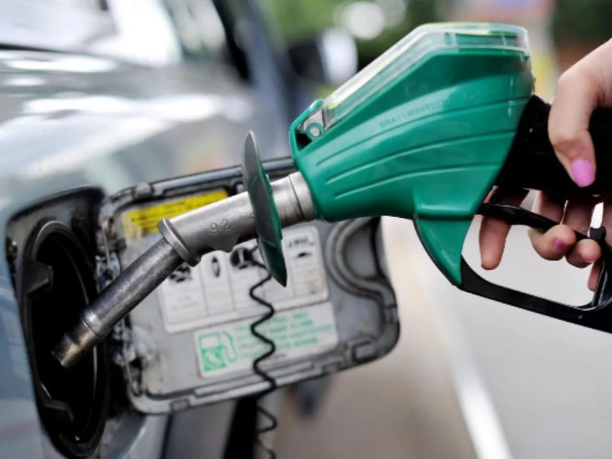 Rachel Reeves told to make change for petrol and diesel drivers from November