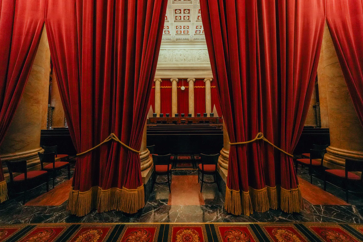 Trump would make Supreme Court history by attending tariffs case